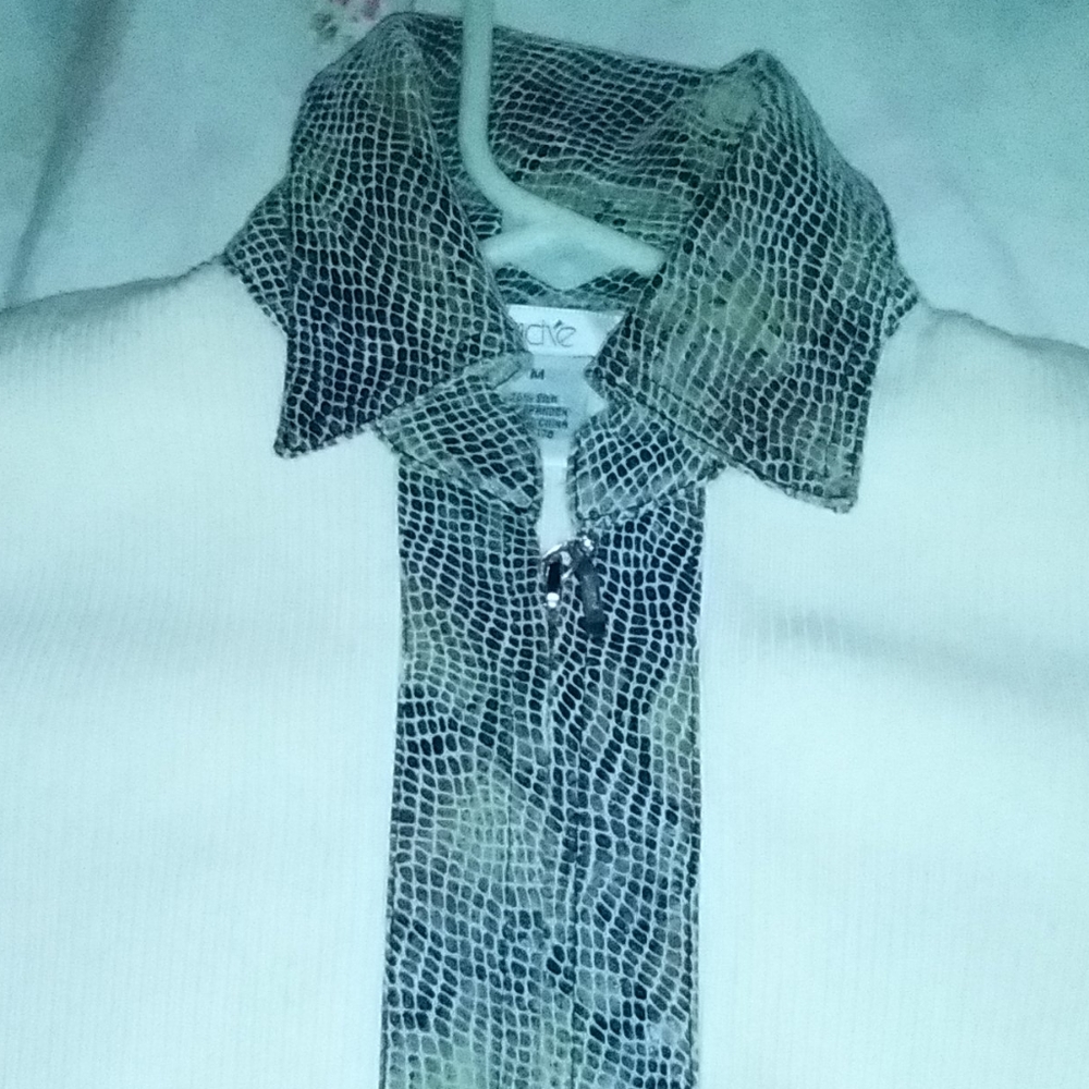 A cache sweater